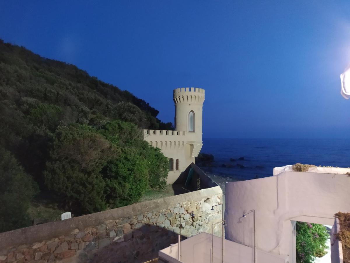 Tra Mare E Bosco Nella Splendida Quercianella Exterior foto